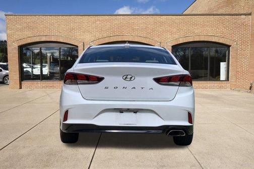 2018 Hyundai SONATA SEL