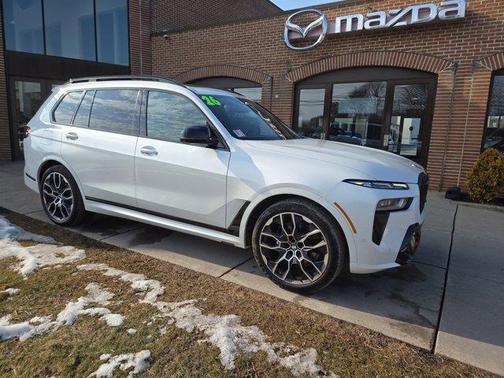 2026 BMW X7 M60i