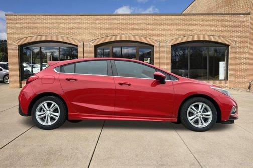 2017 Chevrolet Cruze LT
