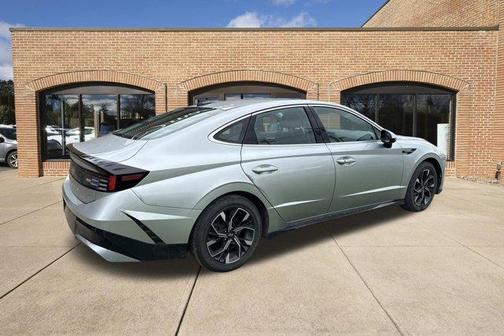 Silver 2024 Hyundai SONATA SEL