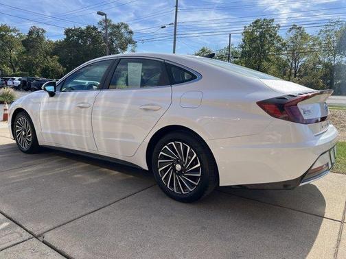 2023 Hyundai SONATA Hybrid SEL