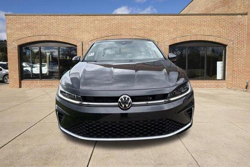 Deep Black Pearl Effect 2025 Volkswagen Jetta 1.5T S