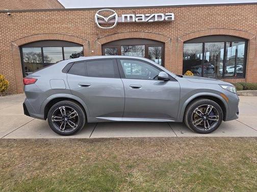 2025 BMW X2 xDrive28i