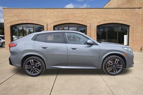 2025 BMW X2 xDrive28i