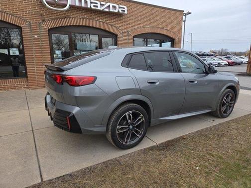 2025 BMW X2 xDrive28i