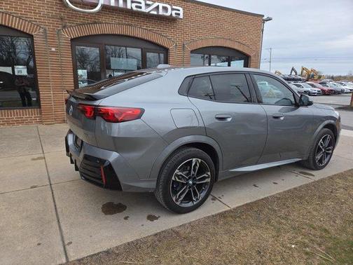 2025 BMW X2 xDrive28i