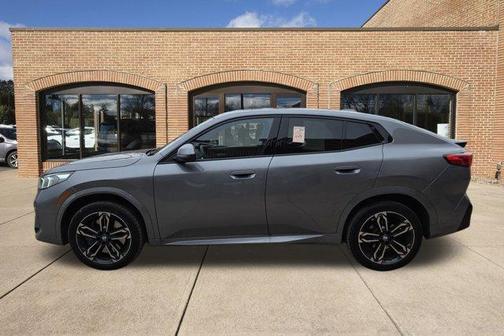 2025 BMW X2 xDrive28i