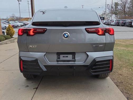 2025 BMW X2 xDrive28i