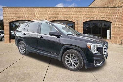 Ebony Twilight Metallic 2024 GMC Terrain SLT