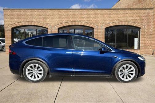 2019 Tesla Model X Long Range