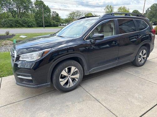 Crystal Black Silica 2021 Subaru Ascent Premium 7-Passenger