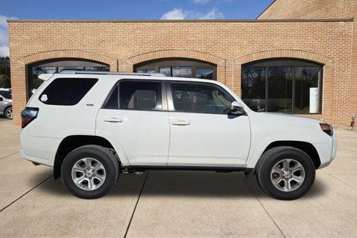 2017 Toyota 4Runner SR5