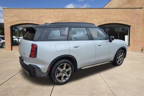 2025 MINI Countryman S