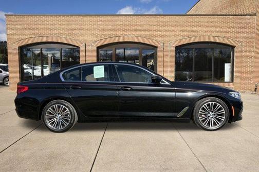 2020 BMW 530e xDrive iPerformance