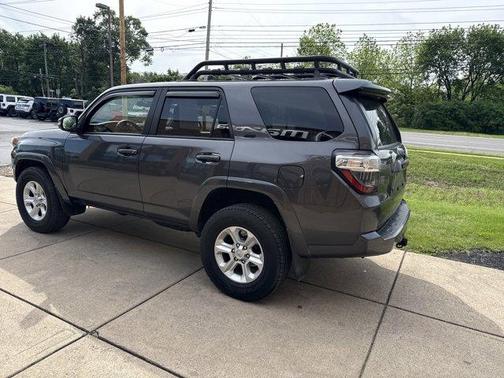 Magnetic Gray Metallic 2017 Toyota 4Runner SR5 Premium
