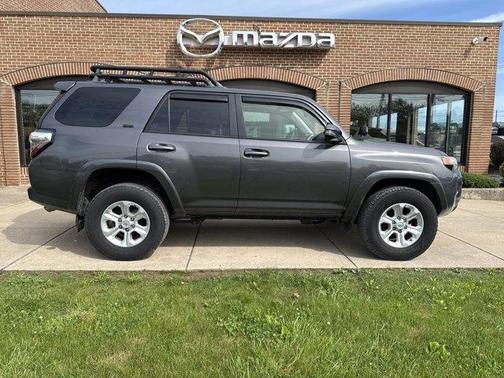 Magnetic Gray Metallic 2017 Toyota 4Runner SR5 Premium