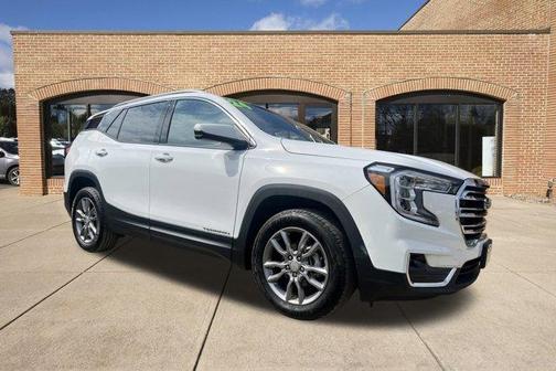 2024 GMC Terrain SLT
