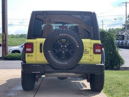 2022 Jeep Wrangler Sport