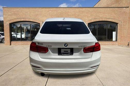 2017 BMW 320 i xDrive