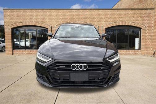 Vesuvius Gray Metallic 2020 Audi A8 L 60