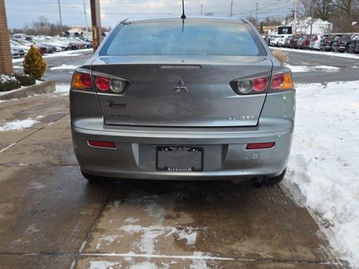 2016 Mitsubishi Lancer ES