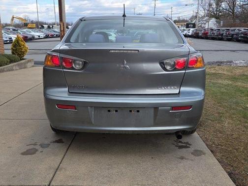 2016 Mitsubishi Lancer ES