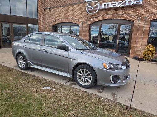 2016 Mitsubishi Lancer ES