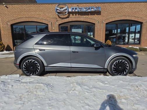 2022 Hyundai IONIQ 5 Limited