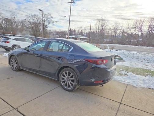 2024 Mazda Mazda3 FWD w/Preferred Package