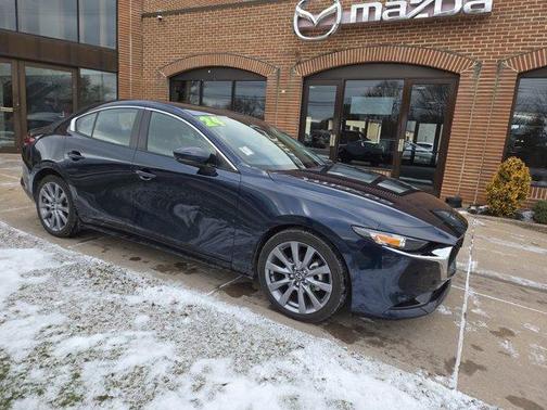2024 Mazda Mazda3 FWD w/Preferred Package