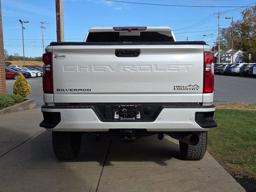 2023 Chevrolet Silverado 2500 High Country