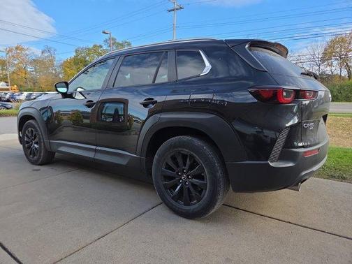 2025 Mazda CX-50 2.5 S Preferred Package