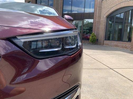 2018 Buick Regal Sportback Essence