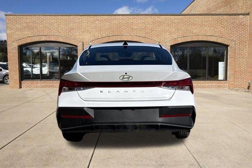 2026 Hyundai ELANTRA HEV Blue