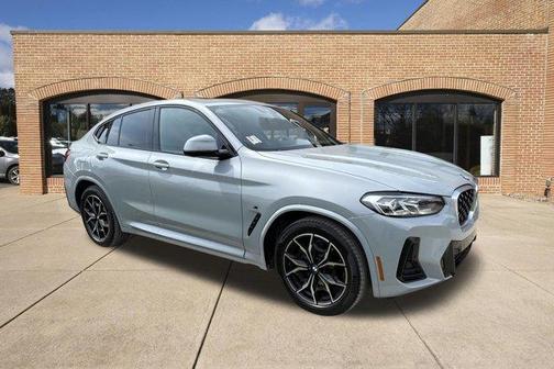 2022 BMW X4 xDrive30i