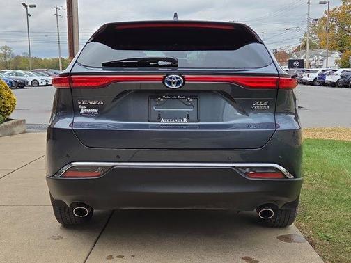 2023 Toyota Venza XLE