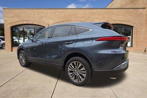 2023 Toyota Venza XLE