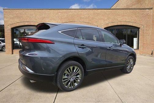 2023 Toyota Venza XLE