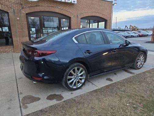 2025 Mazda Mazda3 FWD w/Preferred Package