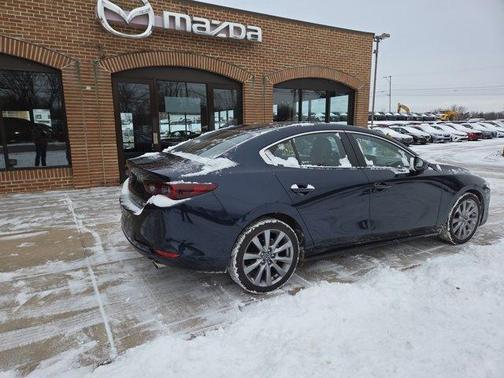 2025 Mazda Mazda3 FWD w/Preferred Package