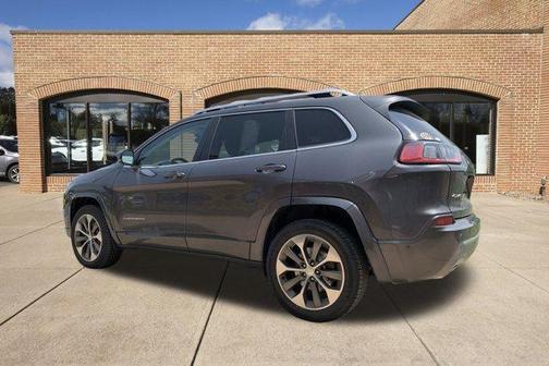 2019 Jeep Cherokee Overland