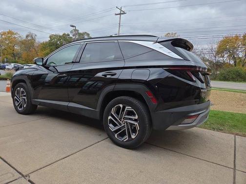 2025 Hyundai TUCSON Hybrid Limited
