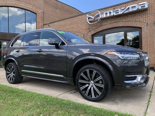 2024 Volvo XC90 B6 Plus Bright Theme 7-Seater