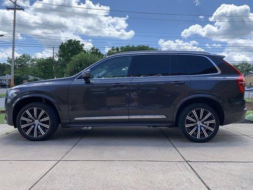 2024 Volvo XC90 B6 Plus Bright Theme 7-Seater