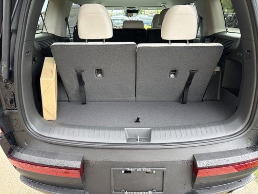 Phantom Black 2026 Hyundai SANTA FE SE