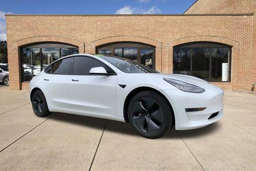 2019 Tesla Model 3 Long Range