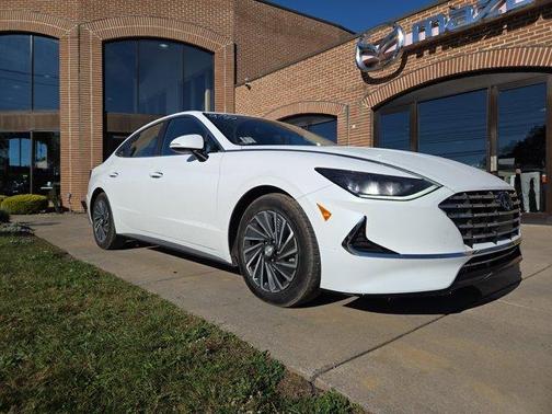 2023 Hyundai SONATA Hybrid SEL