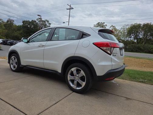 2022 Honda HR-V LX