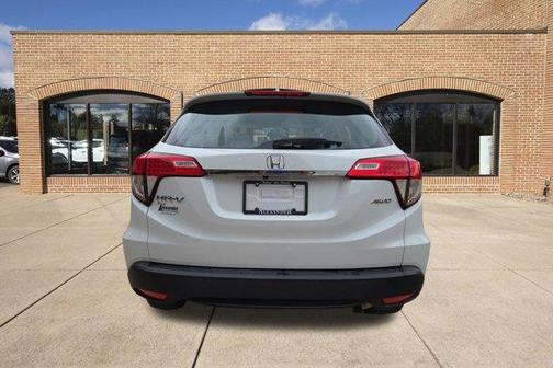 2022 Honda HR-V LX