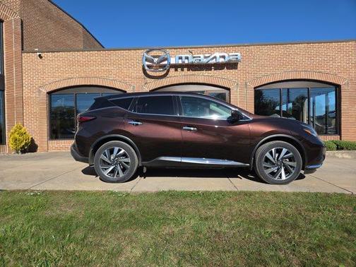 2022 Nissan Murano SL